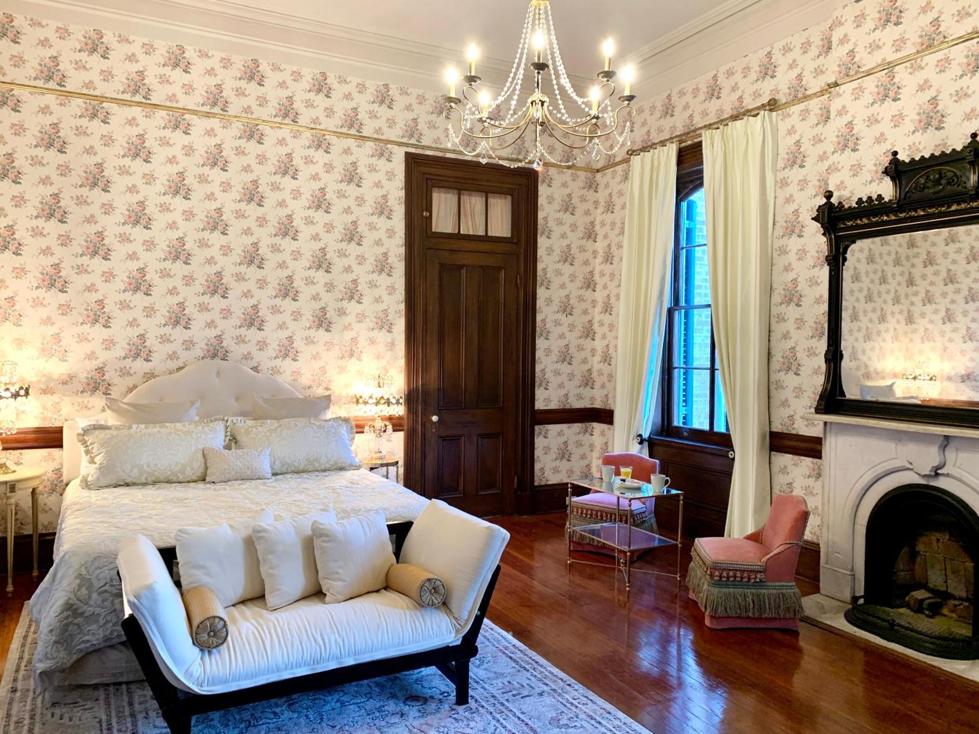 French Quarter Lanaux Mansion Bed And Breakfast ニューオーリンズ 部屋 写真