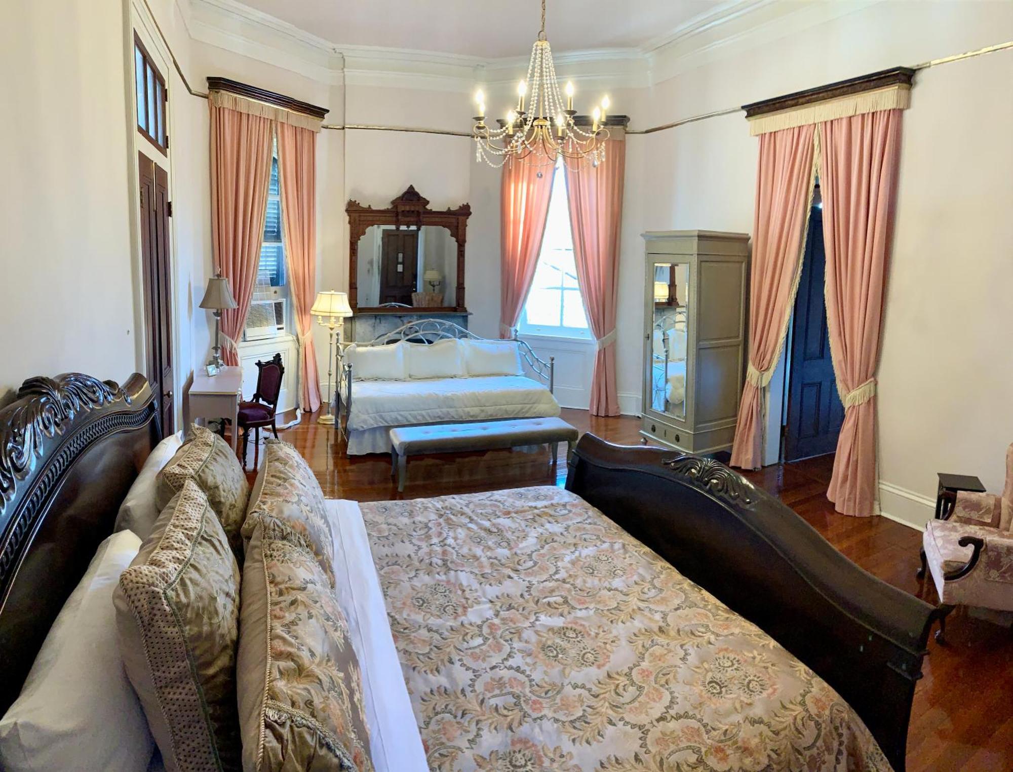 French Quarter Lanaux Mansion Bed And Breakfast ニューオーリンズ 部屋 写真
