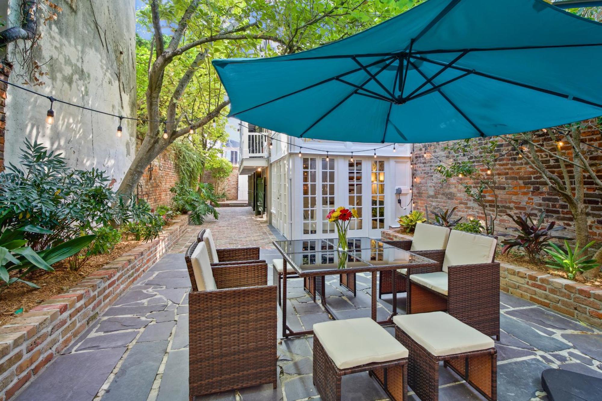 French Quarter Lanaux Mansion Bed And Breakfast ニューオーリンズ エクステリア 写真