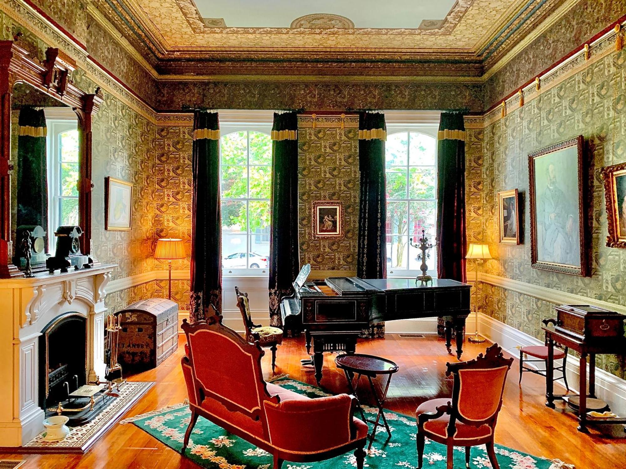 French Quarter Lanaux Mansion Bed And Breakfast ニューオーリンズ エクステリア 写真