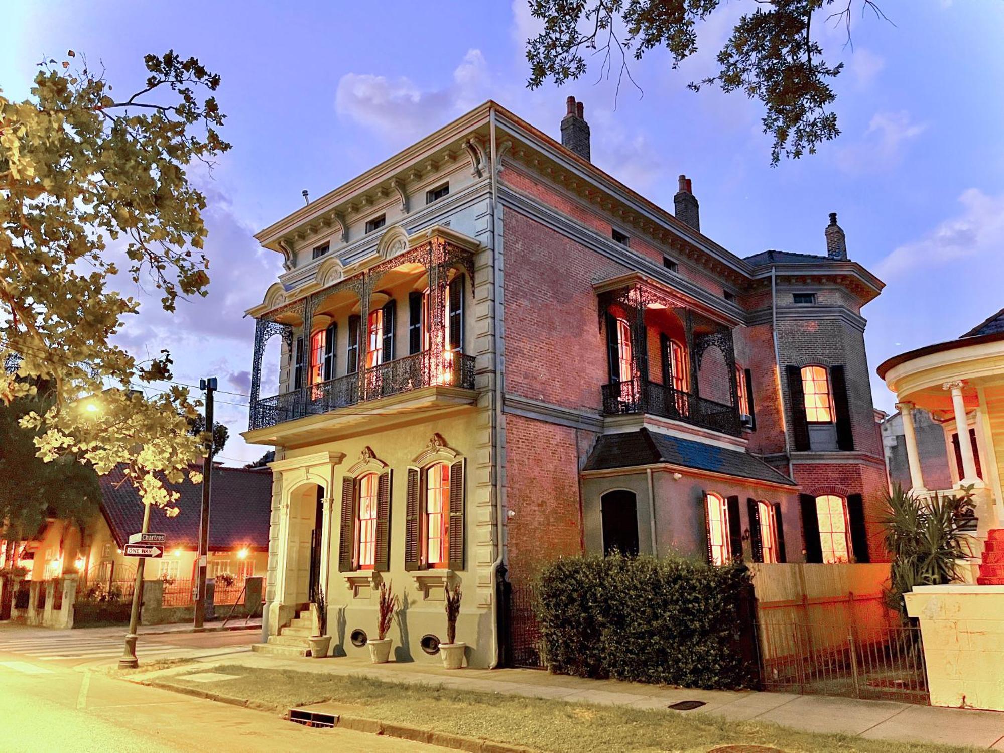 French Quarter Lanaux Mansion Bed And Breakfast ニューオーリンズ エクステリア 写真